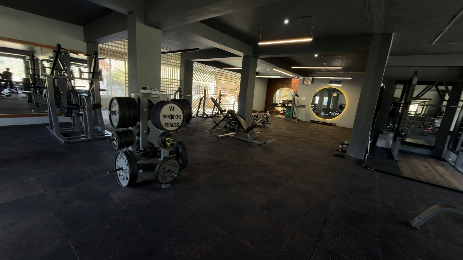 VJ Fitness equipment