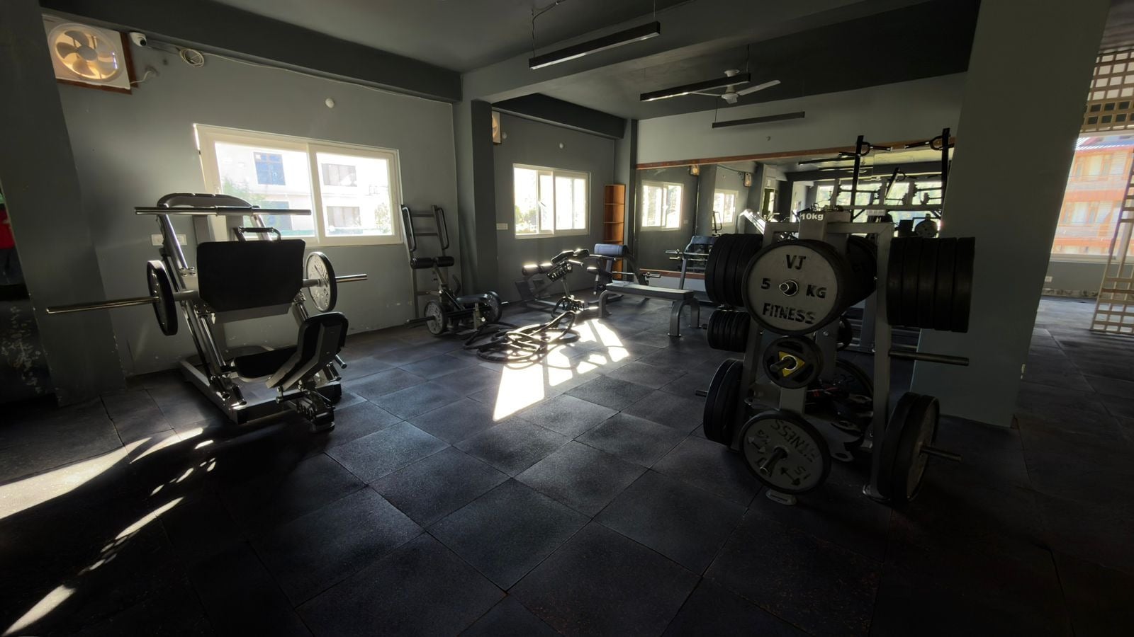 VJ Fitness equipment